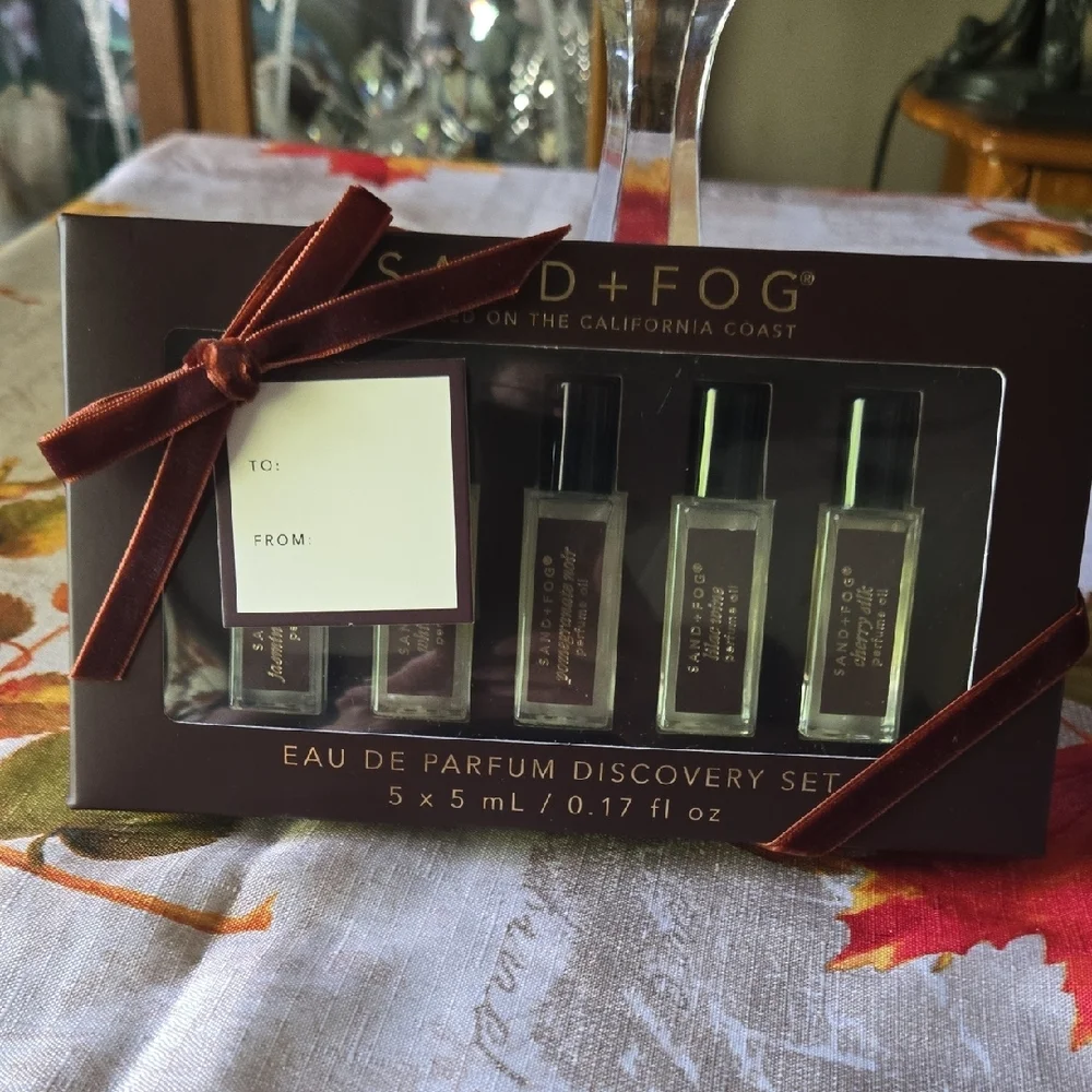 Sand + Fog Eau De Parfum Discovery Set - Picture 5 of 5